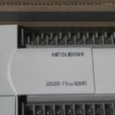 日本三菱 mitsubishi   PLC FX2N-80MR-001